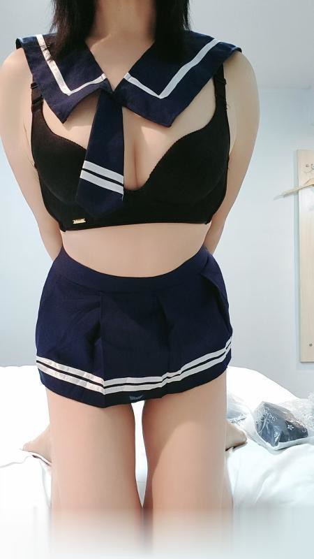 熟女美少妇服务控姐姐-1.jpg